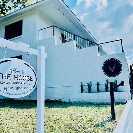 Апартаменты The Moose #10 - Stylish Loft With King Bed, Free Parking & Wi-Fi Мемфис Экстерьер фото